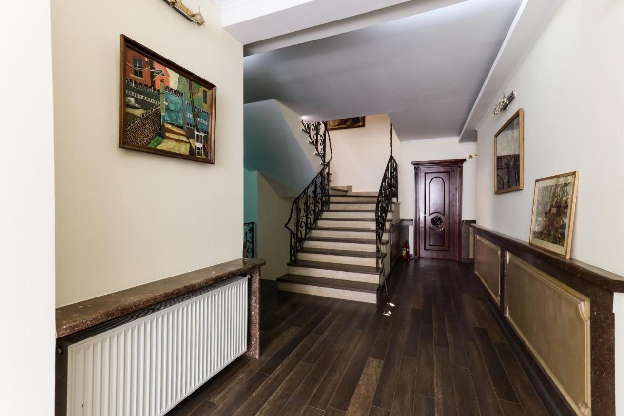 Aeetes Palace Kutaisi Esterno foto