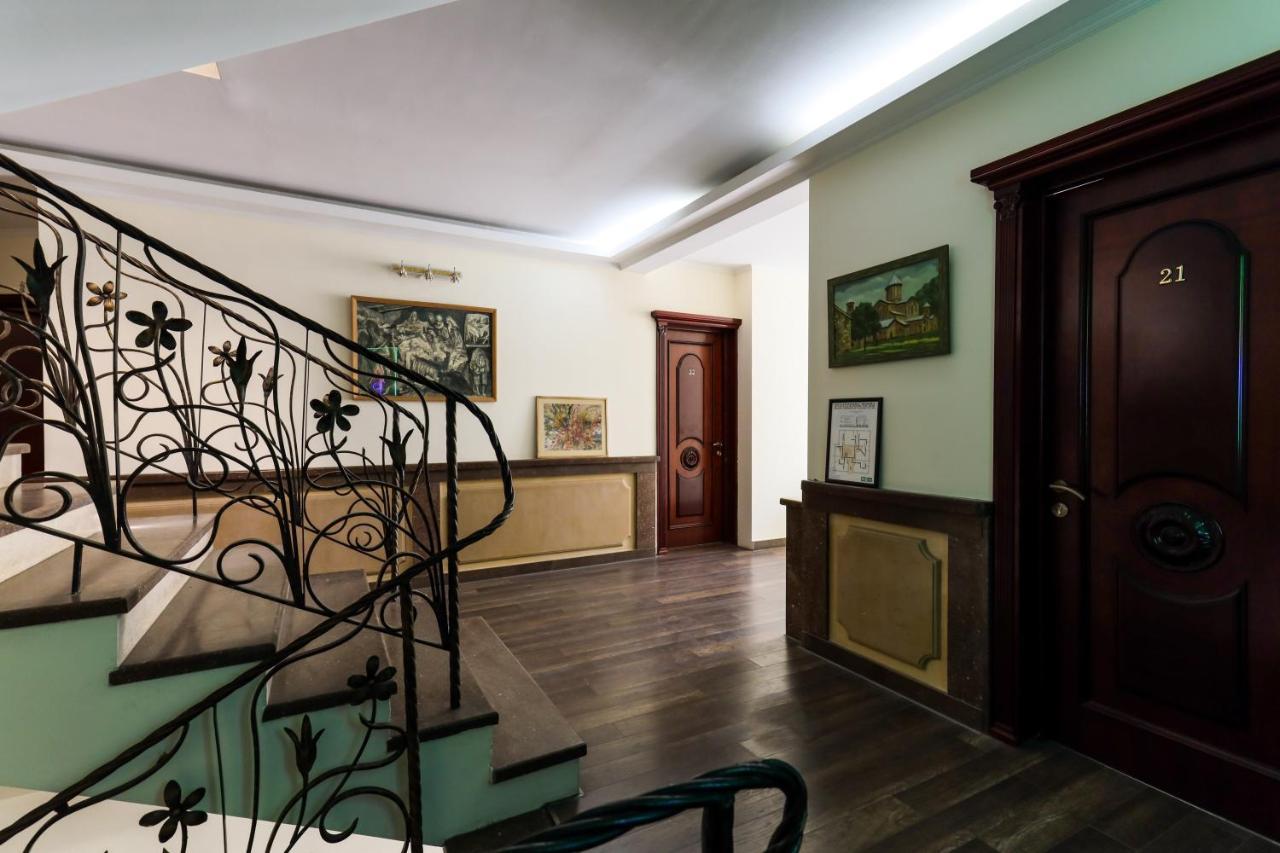 Aeetes Palace Kutaisi Esterno foto